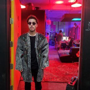 Meet your Posher, Mark